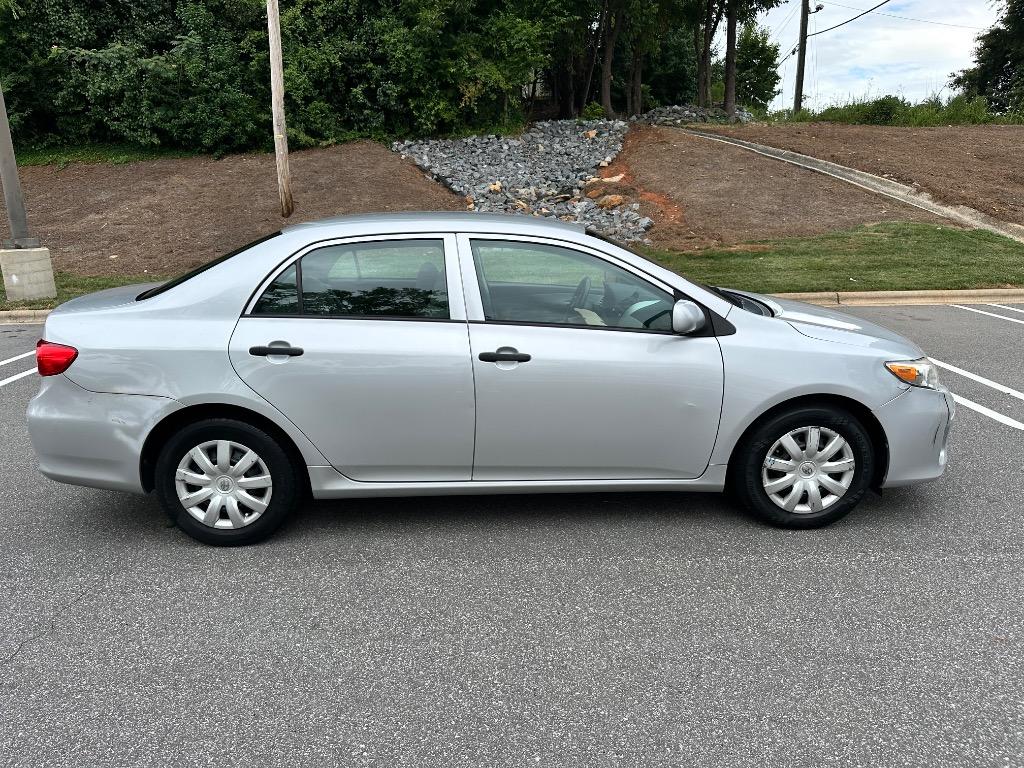 2012 Toyota Corolla's photo