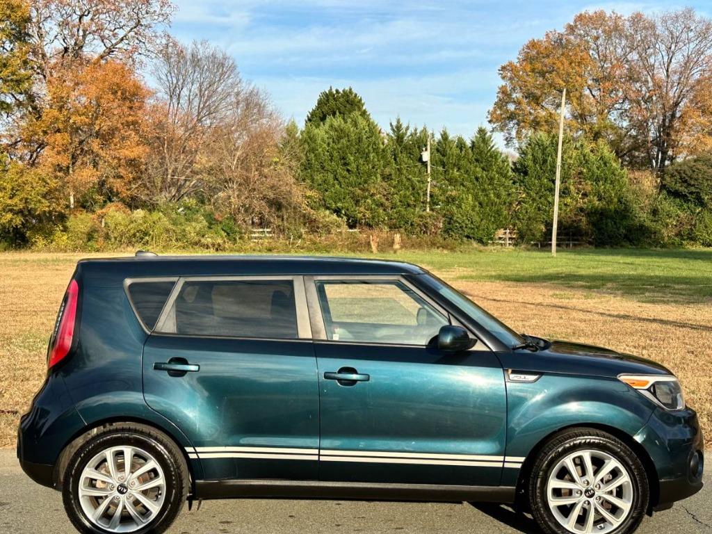2017 Kia Soul +'s photo