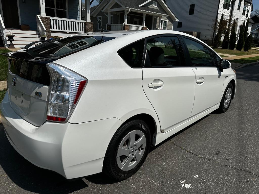 2010 Toyota Prius - Photo 7