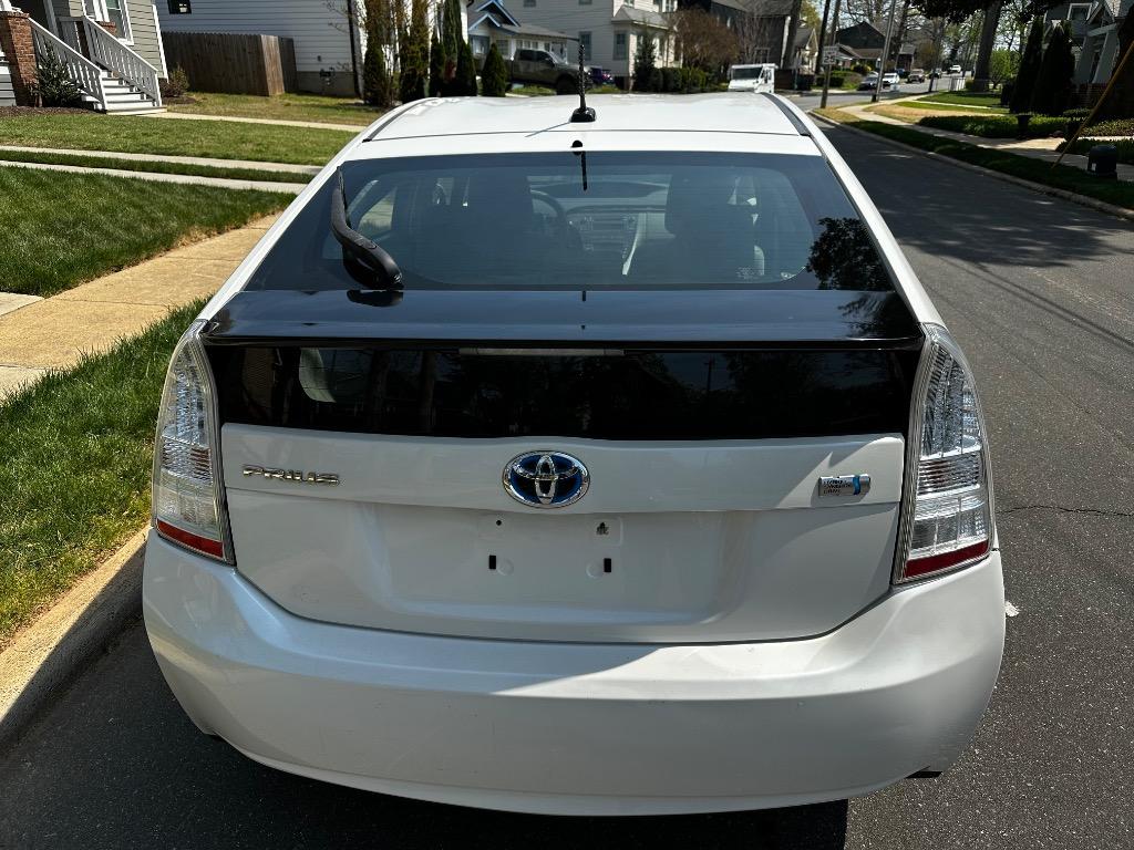 2010 Toyota Prius - Photo 6