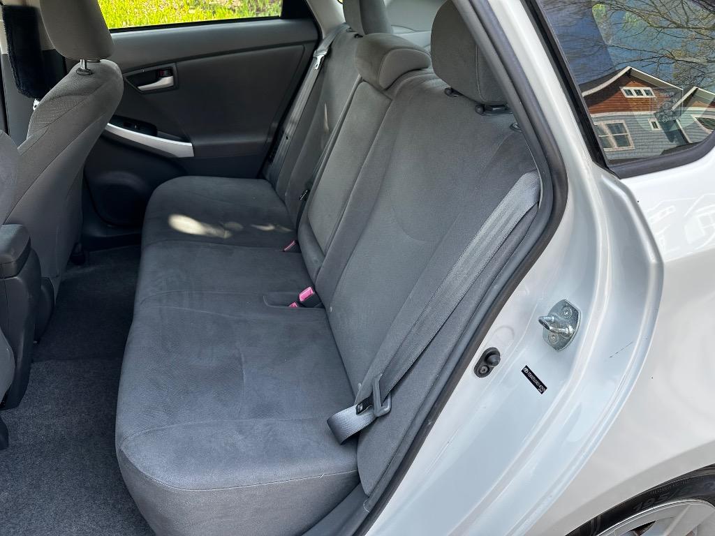 2010 Toyota Prius - Photo 14