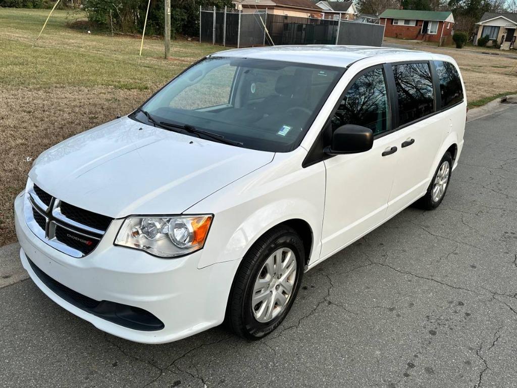 2019 Dodge Grand Caravan SE's photo